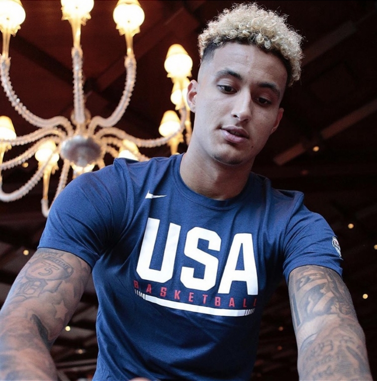 北伦敦德比还能上吗？加布里埃尔在比赛中疑似腹股沟受伤被替换下场（北伦敦德比成疑：加布里埃尔疑似腹股沟受伤提前退场）