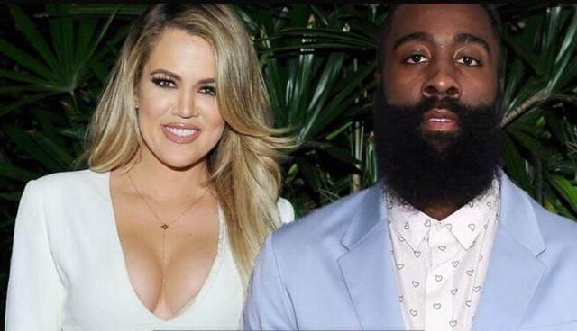 美网友：里夫斯没防守／高端局不行&用他换字母 湖人没詹姆斯更好（美网友热议：里夫斯防守拉胯、高强度不顶用，主张用他换字母哥并称无詹湖人更好）