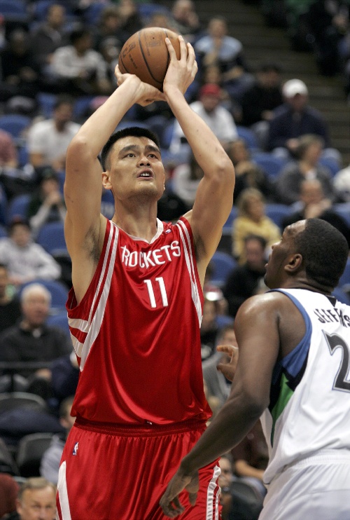 西多夫：当球员因任何原因感到受伤时，俱乐部应该迈出第一步（西多夫：球员不论何种原因受伤，俱乐部应率先采取行动）