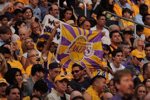 曼联vs西汉姆首发：库尼亚复出，齐尔克泽、小将海文先发（曼联对阵西汉姆首发名单：库尼亚归来，齐尔克泽携小将海文先发）