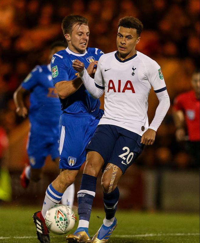 三杀雷霆，拯救不良少年，主教练米奇正带领马刺重返冠军行列！（三连克雷霆，挽救迷途少年，主教练米奇正引领马刺重回争冠行列！）