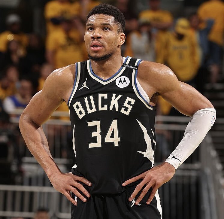 皇马官方悼念西足坛名帅阿兹卡戈塔，曾担任北京国安体育总监（皇马官方发文悼念西班牙足坛名帅阿兹卡戈塔，前北京国安体育总监）