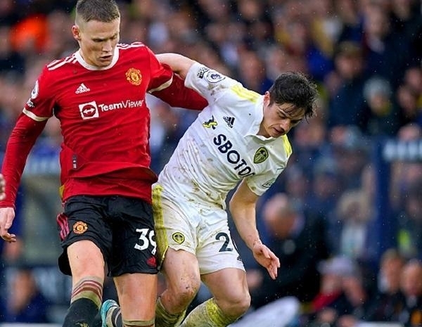 多纳鲁马：1-2之后我们就放弃了比赛，这绝对不应该发生（多纳鲁马：在1-2落后时我们选择了放弃，这种情况不该发生）