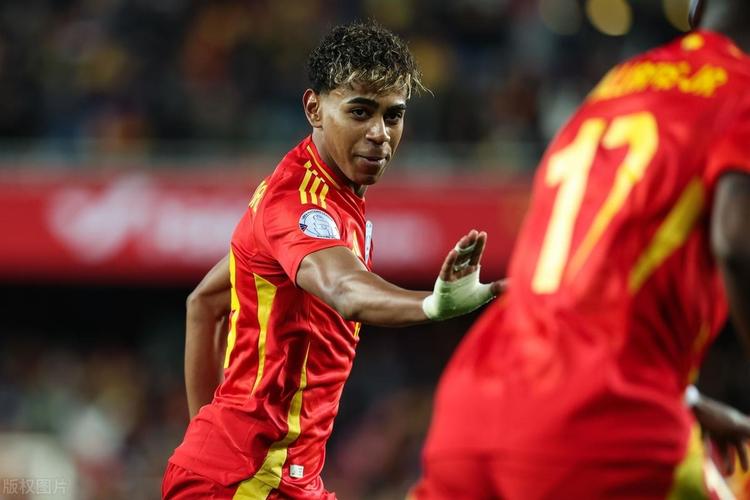 浙江副总：人员进出会第一时间官宣，卡内达作风和硬度需提高（浙江俱乐部副总：人员变动将及时公布，卡内达作风与对抗强度仍需提升）